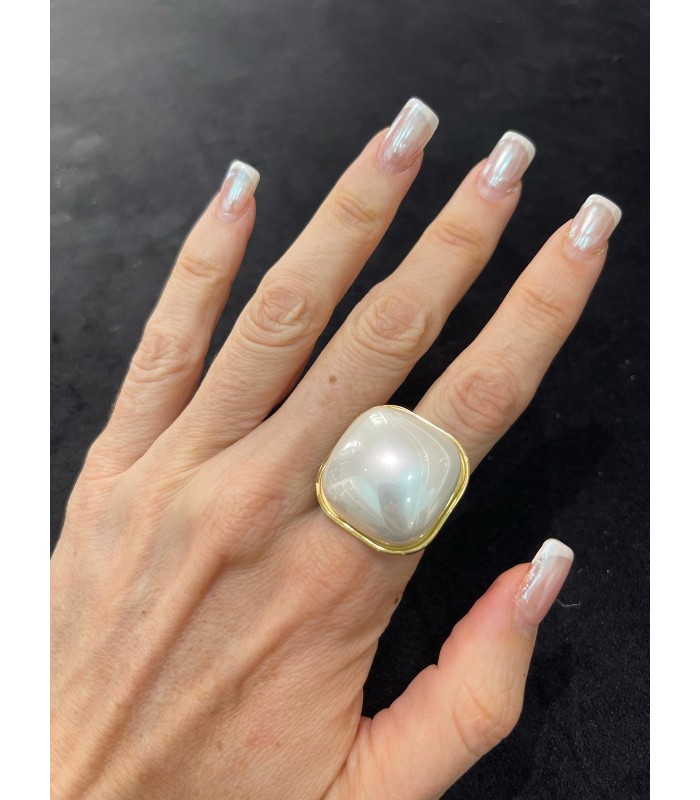 ANILLO NÁCAR CUADRADO