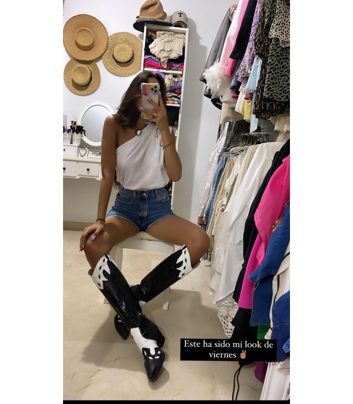 BOTAS MÓNICA