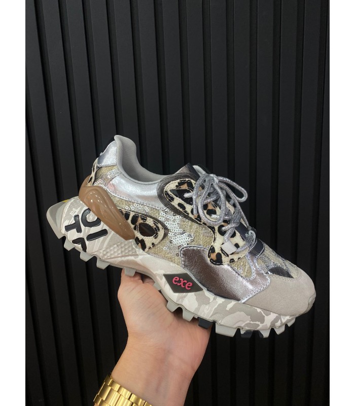 SNEAKERS MODELO GLOW