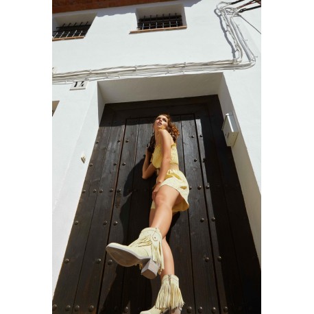 MODELO