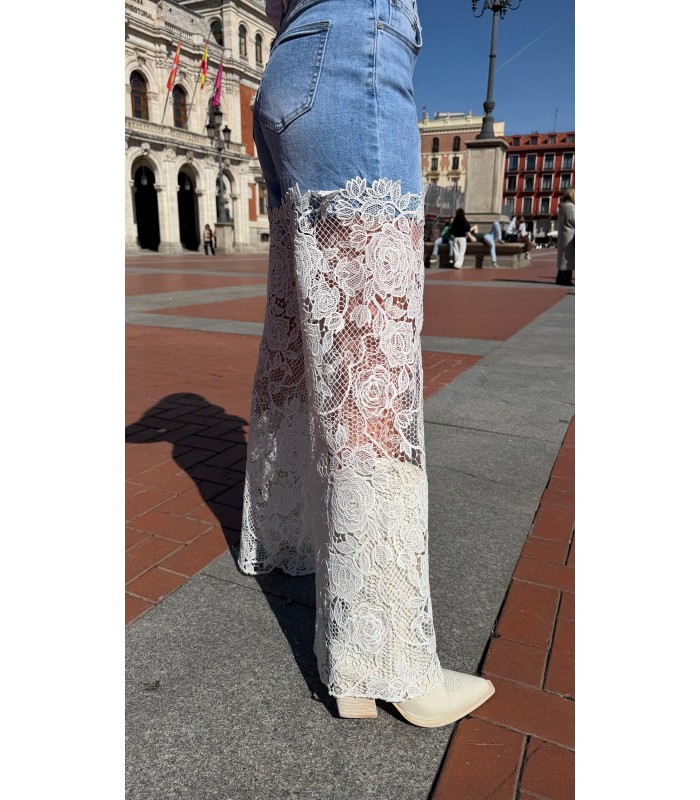 JEANS ENCAJE