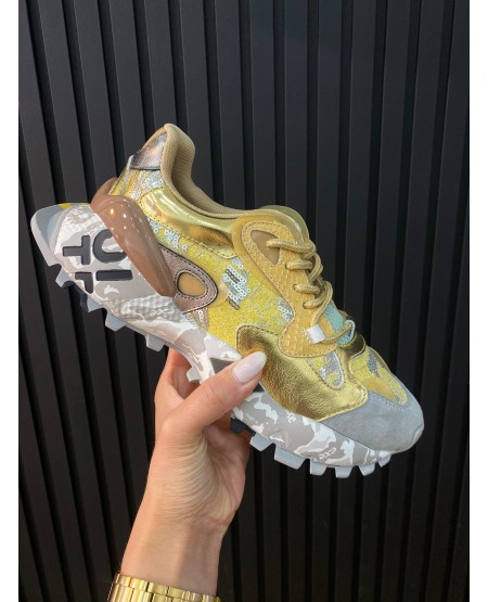 SNEAKERS GOLDEN