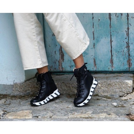RESERVA-MODELO SNEAKERS LAS VEGAS