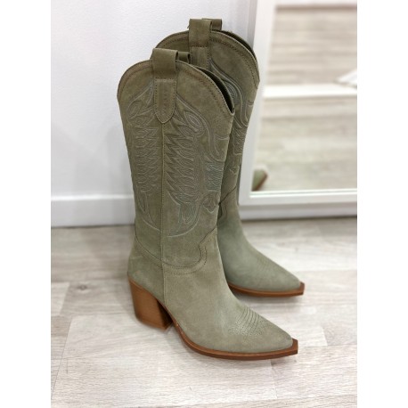 MODELO COWBOY LUXURY MIDI NATA