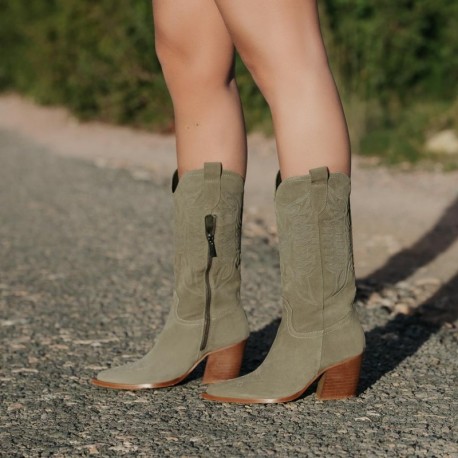MODELO COWBOY LUXURY MIDI NATA