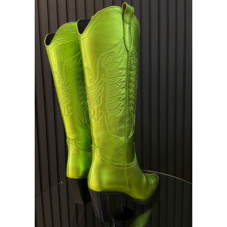 Modelo COWBOY LUXURY