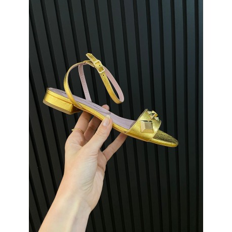 MODELO TACHAS ORO PLANO