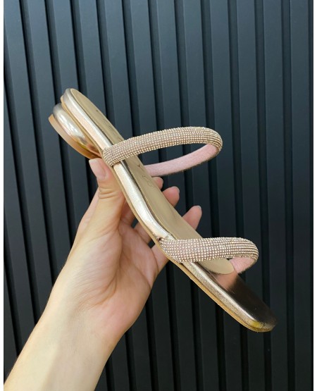 SANDALIA MODELO VERSSACE ORO ROSADO