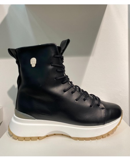 SNEAKER MODELO LONDRES